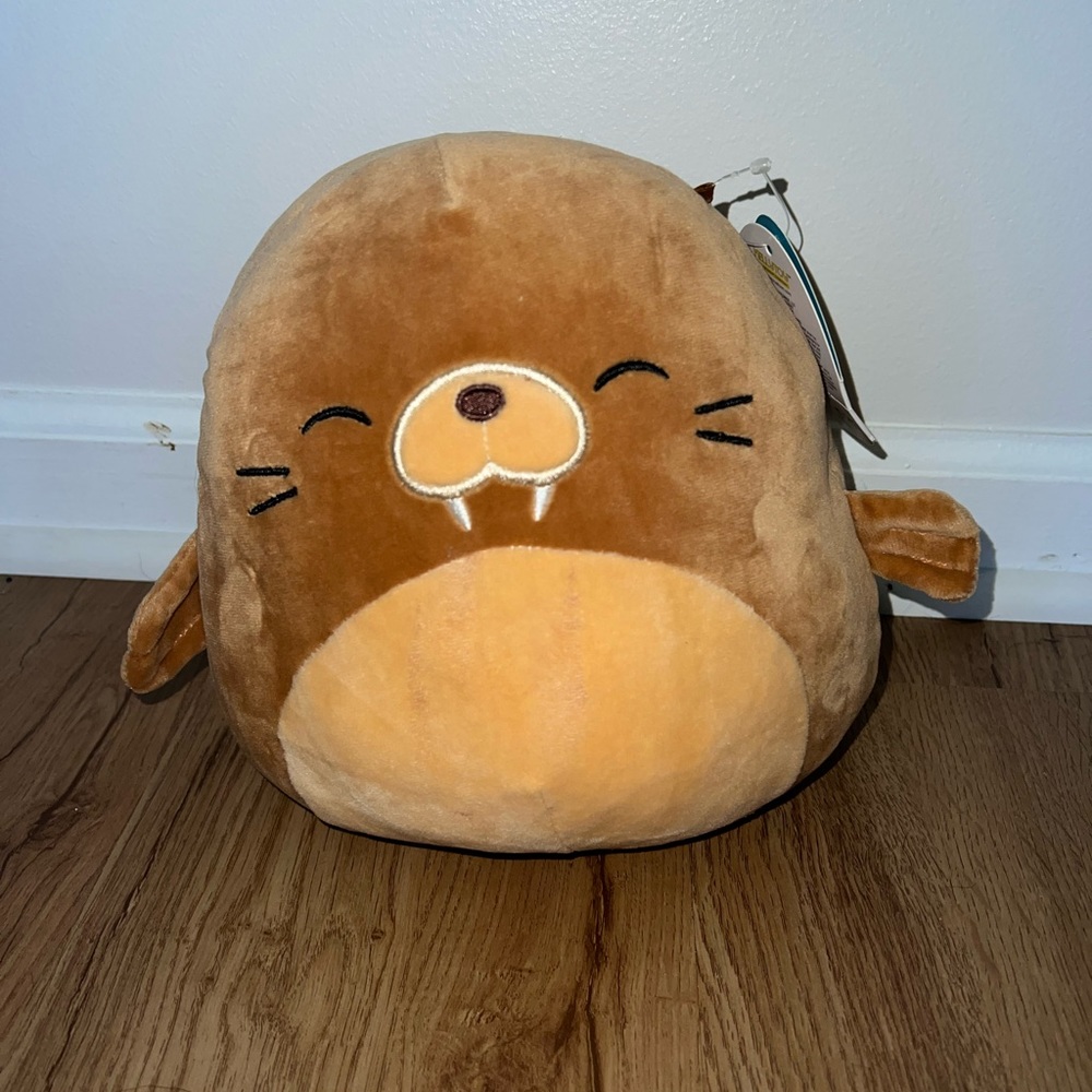 8in Bruce the walrus!